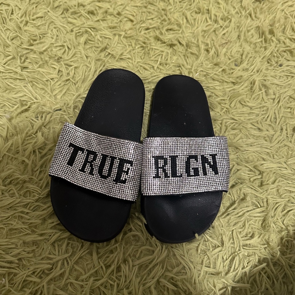 True religion slides